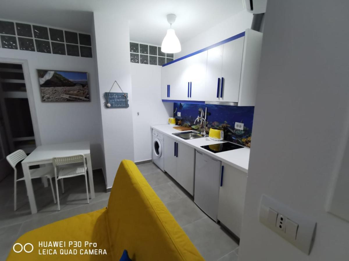 Saranda Apartments *