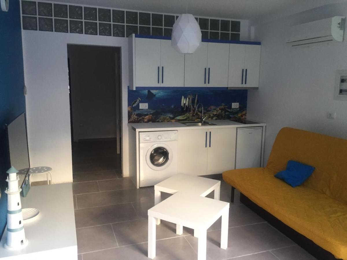 Saranda Apartments *
